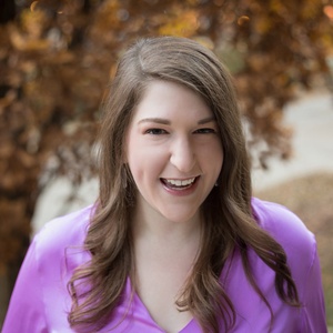 Broadwayworld Names Rachel Weinberg Chicago Co-Lead Editor Photo