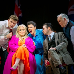 Review: TRIAL BY JURY/A MATTER OF MISCONDUCT!, Opera Holland Park Photo