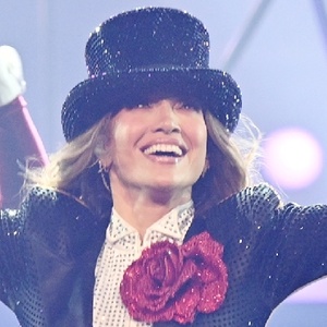 Videos: Jennifer Lopez Sings GYPSY, FUNNY GIRL & More in Las Vegas Residency Photo