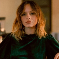 Gabrielle Aplin Releases Multilingual Lyric Video for 'Like You Say You Do' Video
