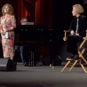 Video: Bernadette Peters Surprises Carol Burnett at PALM ROYALE Event Photo