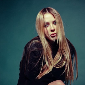 Peyton Shay Shares Anti-Relationship Banger 'Savior Complex'