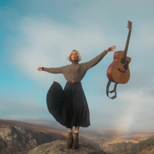 Nina Nesbitt Releases New Album Mountain Music Photo