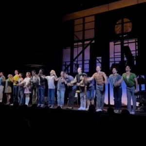 Video: THE OUTSIDERS Tour First Curtain Call Photo