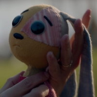 VIDEO: Jonathan Groff Voices LOST OLLIE in New Netflix Series Trailer