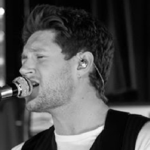Niall Horan Drops 'Live From Spotify Studios' Album Photo