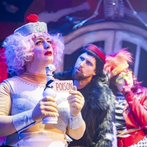 Review: PETER PANTO AND THE INCREDIBLE STINKERBELL, Tron Theatre Photo