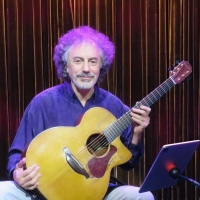 San Diego Welcomes Back France's Guitar Master Pierre Bensusan Video