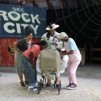 BWW Review: Nashville Children's Theatre Returns With Imaginative and Immersive CHARLOTTE'S WEB