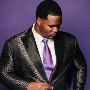 NFL Lineman Bryant McKinnie And His BMajor Foundation To Host Mental Health Awareness Photo