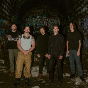 Harms Way Share 'Undertow' Single With King Woman Photo