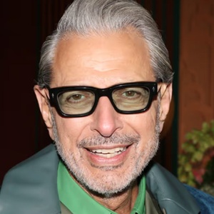 Jeff Goldblum, Queen Latifah, & More Confirmed to Present at 2026 GRAMMY Awards Photo