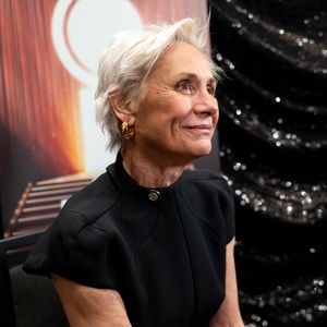 Video: Laurie Metcalf Says DEATH OF A SALESMAN Was a Leap of Faith That Paid Off