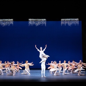 Review: R:EVOLUTION at Sadler's Wells Photo