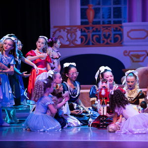 Paris Ballet to Present THE NUTCRACKER This November