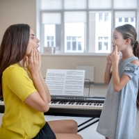 BWW Blog: Finding a Good Voice Teacher is Like Finding a Good Therapist