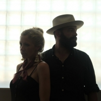 Drew and Ellie Holcomb Announce 'The You and Me Tour' Photo