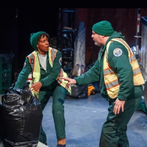 Review: THE GARBOLOGISTS at Theater Alliance Photo