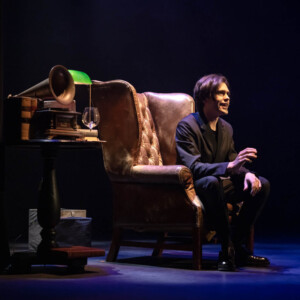 Mentalist and Performance Artist Scott Silven to Bring WONDERS to Broad Stage Photo