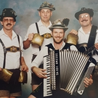Next Weekend - Inaugural Oktoberfest Kicks Off In Lakeview East Off Of Belmont Photo