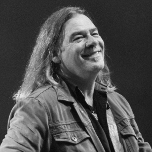 Alan Doyle Announces New Single 'Welcome Home' & 2024 North American Tour Photo