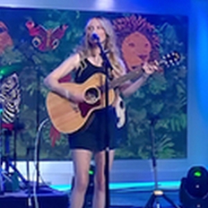 Video: Abby Hamilton Perform on 'CBS Saturday Morning' Photo