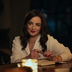 Video: How THE HILLS OF CALIFORNIA Led Laura Donnelly to Play Femme Fatale Character in SUGAR