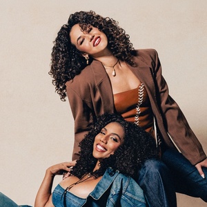 Solea Pfeiffer and Liisi LaFontaine Will Lead WANTED on Broadway Photo