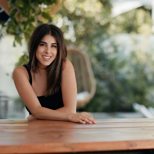 Daniella Monet to Star in VICTORIOUS Spin-off HOLLYWOOD ARTS for Netflix Photo