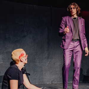 DID YOU CHARGE YOUR PHONE FOR THE END OF THE WORLD? To Play Edinburgh Fringe Photo