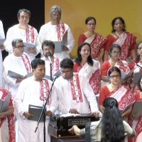 VIDEO: Shahana Choir Performs 'Phule Phule Dhole Dhole' in Honor of Earth Day