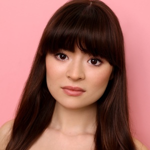 Interview: Actor Anna Zavelson On MASQUERADE, Transformation And Making Her West End  Photo