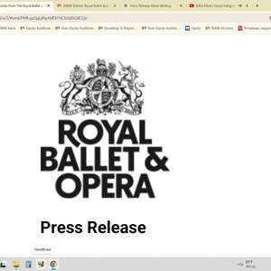 Royal Ballet and Opera Unveil New Stage Curtains at Special Gala Performance Photo