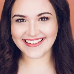 News Flash: Local Actress Takes On Lead in MSMT's HAIRSPRAY Photo