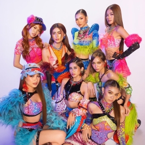 Review: BINI Concludes Their BINIverse World Tour in Vancouver Photo