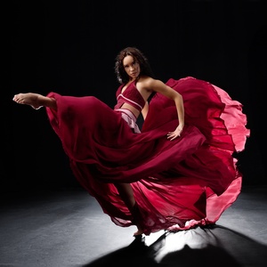 Ballet Hisp&aacute;nico Asks Dance to Carry the Weight of Cultural Survival Photo