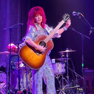 Heather Anne Lomax Releases New Album WHO DO YOU THINK YOU ARE Photo