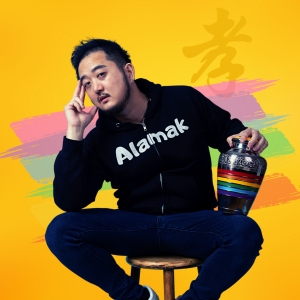 Review: RICKY SIM: COMING OUT TO DEAD PEOPLE (AN ASIAN QUEER STORY), Soho Theatre