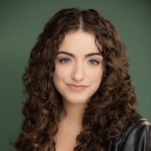 SINGFELD! A MUSICAL ABOUT NOTHING to Welcome Elaina Ragusa as Elaine Photo