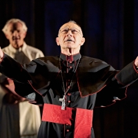 Review: THE TWO POPES, Rose Theatre Photo