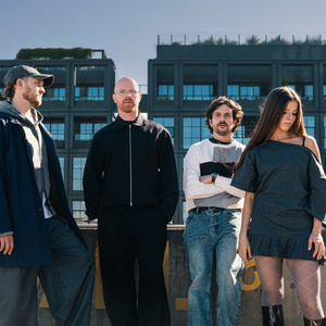 THE JUNGLE GIANTS Set North American Tour to Begin September, Share New Video Photo