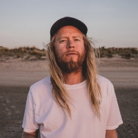 Stu Larsen Shares 'Hurricane' From Upcoming Album & Announces North American Tour �¿� Photo