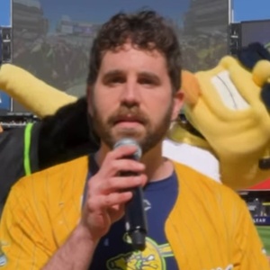 Video: Ben Platt Performs A MAMMA MIA! Classic for the Viral Savannah Bananas Photo