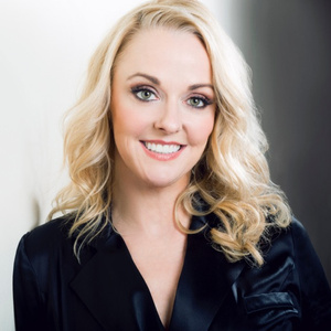 Angie Schworer to Star as Miss Hannigan in ANNIE at Arrow Rock Lyceum Photo