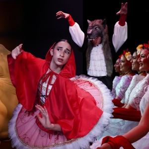 La Academia De La Danza Mexicana Presenta Su Programa Coreográfico Como Parte De Su Photo