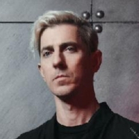Stu Brooks Shares New Single 'Frontline (feat. Angelo Moore)'