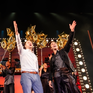 Video: A BEAUTIFUL NOISE: THE NEIL DIAMOND MUSICAL Celebrates One Millionth Audience  Photo