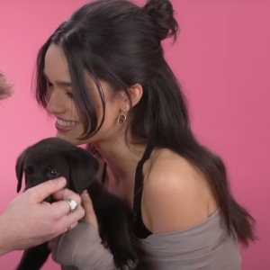 Video: Rachel Zegler and Kit Connor Talk ROMEO + JULIET While Playing With Puppies Photo