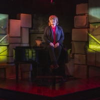 BWW Review: Lesley Nicol Charms New York Audiences With HOW THE HELL DID I GET HERE?  Photo