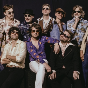 Interview: Nicholas Niespodziani of YACHT ROCK REVUE at Van Wezel Interview